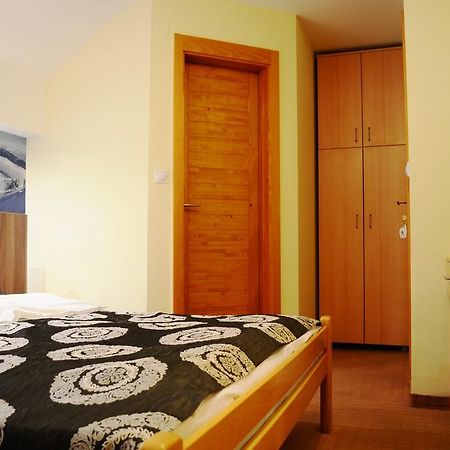 Guesthouse Lucic Яхорина Екстер'єр фото