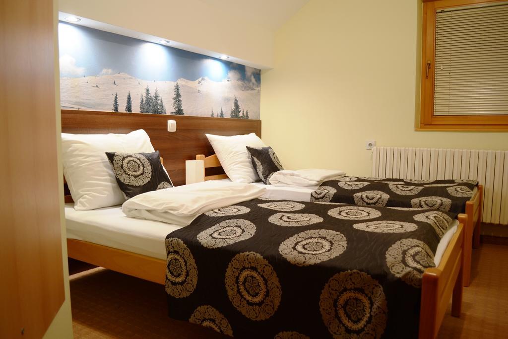 Guesthouse Lucic Яхорина Екстер'єр фото