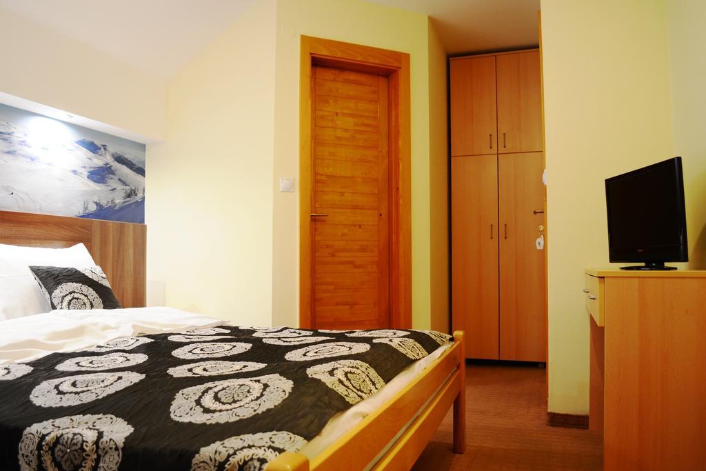 Guesthouse Lucic Яхорина Екстер'єр фото